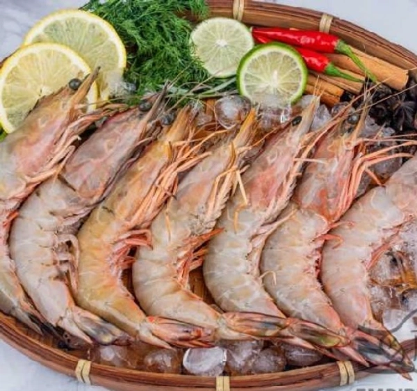 Sea Prawns / கடல் இறால் - Cleaned, Peeled And Deveined - Read To Cook